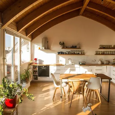 Penthouse + 2 Balconies & Terrace *