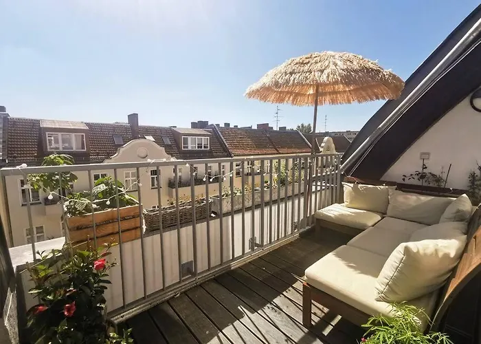 Apartment Penthouse + 2 Balconies & Terrace *